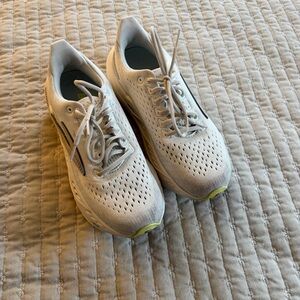 Brooks WOMEN'S BROOKS GLYCERIN MAX (1st Edition)